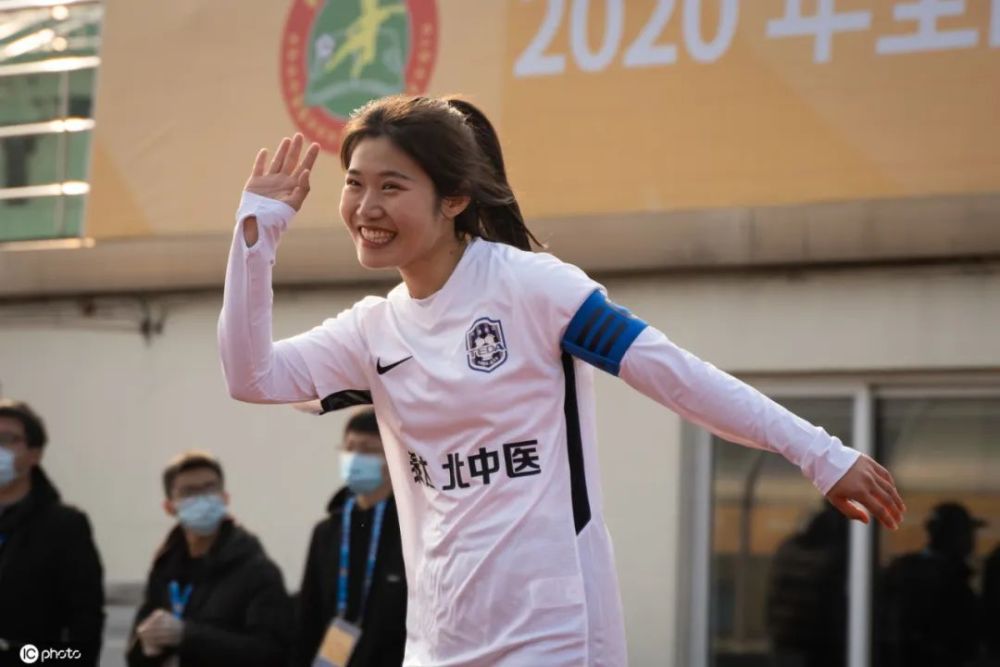 开云平台-江西女足球员信心十足，准备勇敢迎战，势不可挡的简单介绍